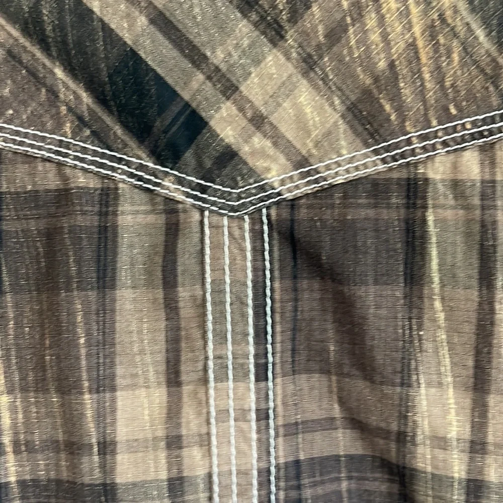 BKE Plaid Casual Button Down Shirt - Black and Brown - Picture 4 of 4
